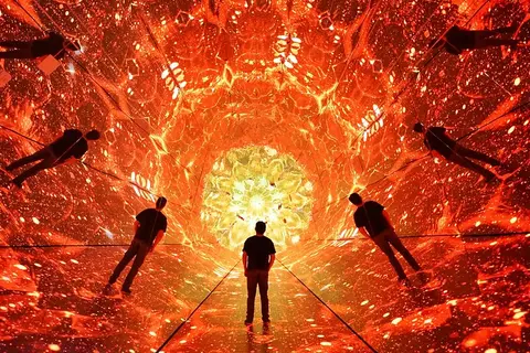 Photo of Infinity Museum Las Vegas: Immersive Mirror and Light Experience