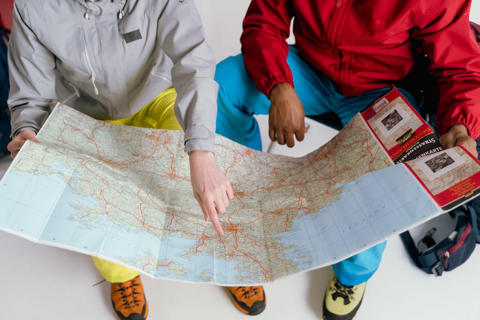 Trip planner showing interest, date, and traveler choices